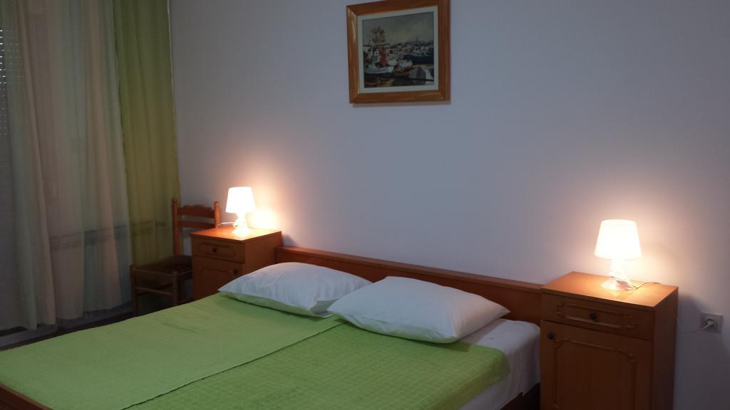 Apartments Paco & Bony ลอฟราน ห้อง รูปภาพ